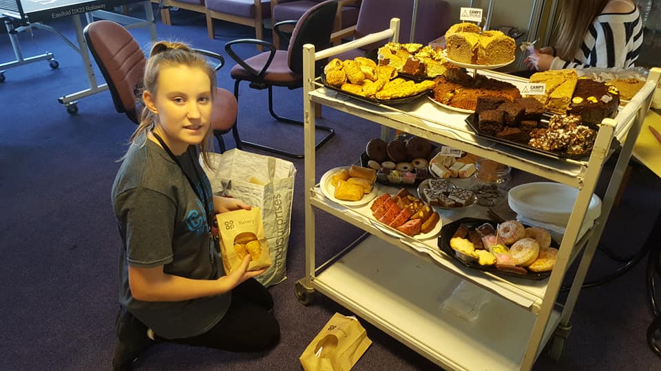 Jessvarl's tweet photo. Did a fundraising cake sale at my mum`s work and enjoyed making them for my trip to #Kenya2020 #campkenya #campsint I also had a few donated @sainsburys @coopuk #thanks and raised Β£366 #Magnakenya2020 https://t.co/2XZSSxjOkt
