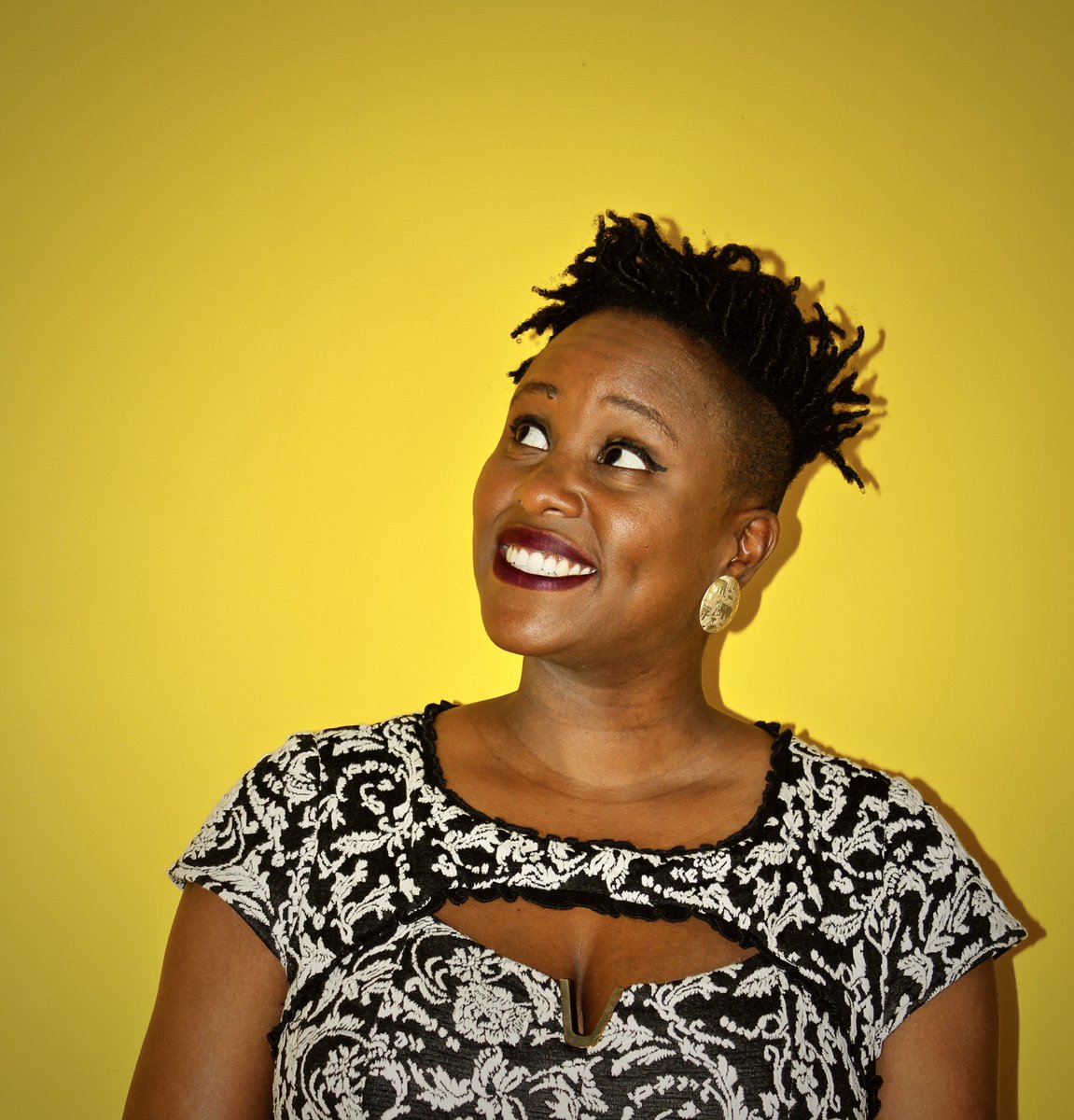 tuffcrowdtt's tweet photo. Is your favourite comedian actually good?

Will we be hearing more crickets than laughter? 

We’ll see on Thurs 21st Feb!

Welcoming to the stage -

Louris Martin Lee-Sing
Lisa Allen-Agostini
Gabriel Brijmohan
@KylieCocoyama 

Not listed yet? Get listed via the link in our bio! https://t.co/zfodUiurTD
