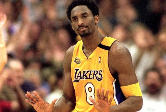 BallisPsych's tweet photo. As a leader, Kobe understood how influential his emotions were

“If I panic, everyone else panics.”
-Kobe

This is true with every emotion.

If the leader is calm, everyone is.
If the leader is frustrated, everyone is.
If the leader is confident, everyone is.

#MasterofEmotion https://t.co/JOtAOL9xlP