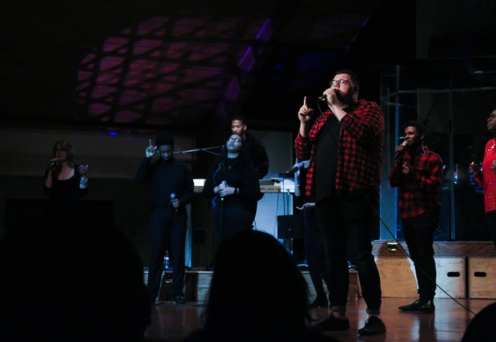 GUpapyrus's tweet photo. Last Saturday, the GU Gospel choir put on an AMAZING event! If you missed it, read this article by @reaghanlesh41 and catch up on all the deets. Media by Reaghan Lesh #gospel #choir #praises #live #worship #theName @GUEntCo https://t.co/CzN2GsGEem https://t.co/h1OYJrPhI1