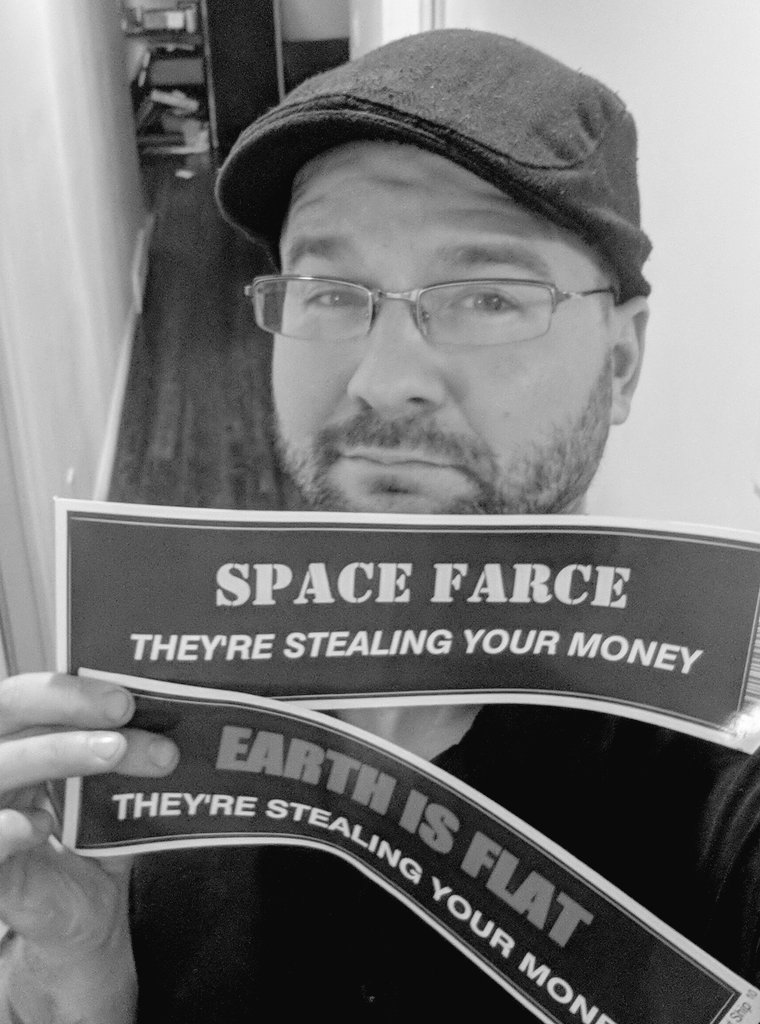 AdamJoshDotCom's tweet photo. Hey #FeFam if you'd like some stickers hit me up.

#FlatEarth https://t.co/NWyezEJ5yf