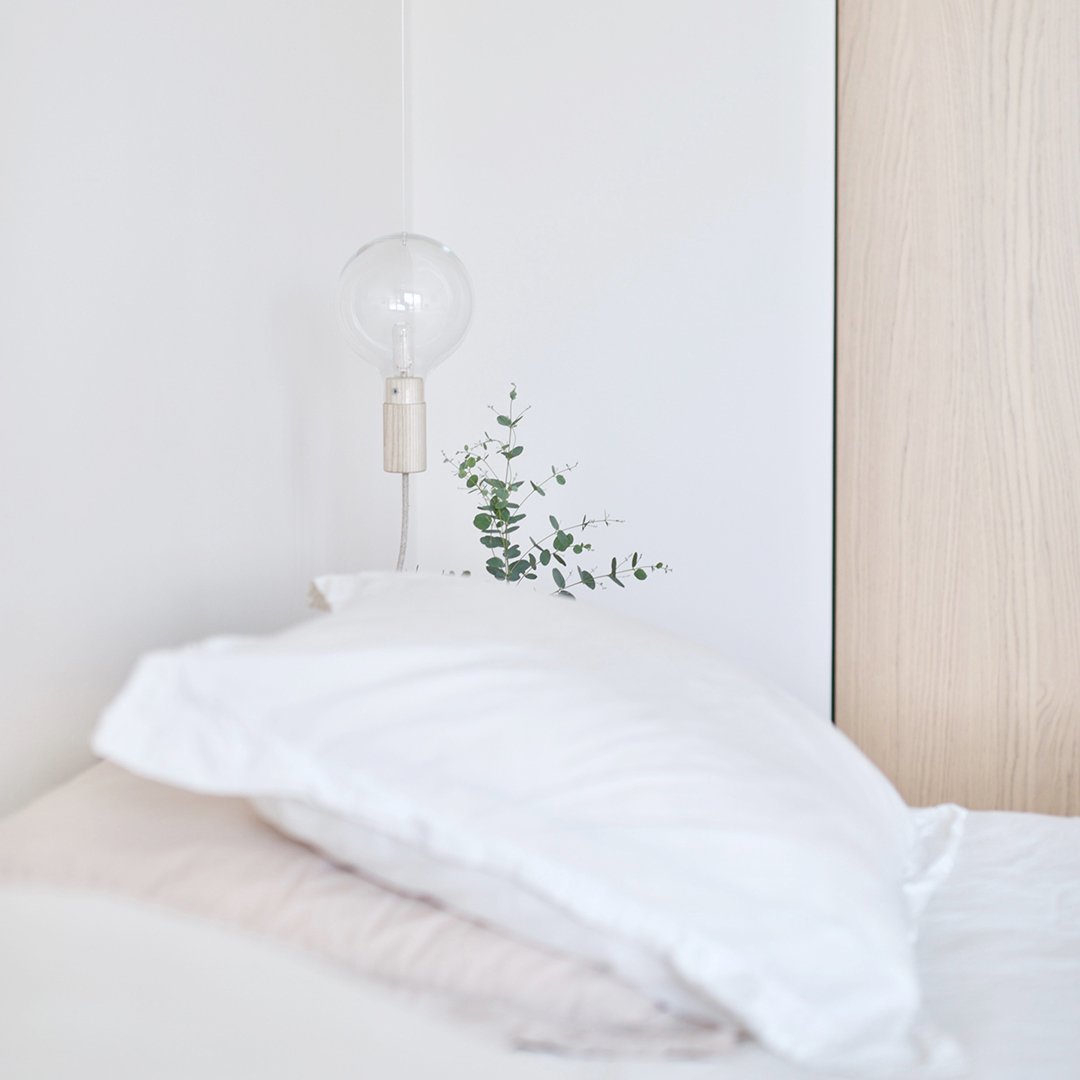 Lifekind's tweet image. A pure home starts in the bedroom. Lifekind specializes in quality linens and bedding products made with organic materials safe for the entire family. Shop organic mattresses + bedding now! bit.ly/2Bm4VoR