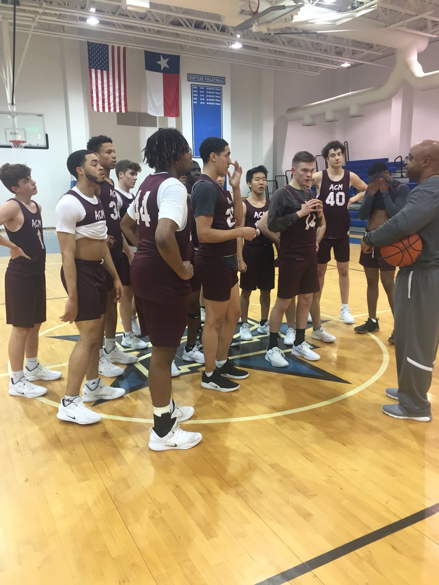 Consolboyshoops's tweet photo. #keepitsimple🏀 #bewareofthereaper☠️ https://t.co/K2Jom1zB2k