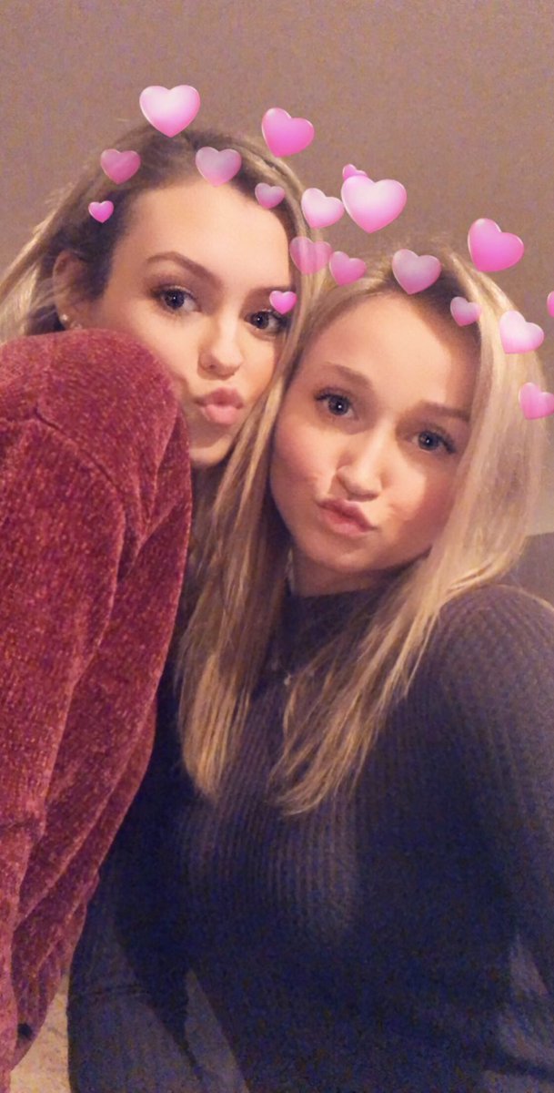 kearneymkoso's tweet image. Happy birthday to my bestie boo kennedy!!!! I love you 5everr!! Thanks for always making me laugh🤪🤪hope u had the best 18th💓 @kpdeut