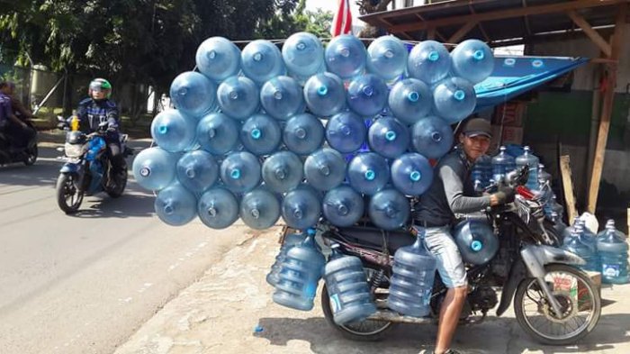 BelovedSyifa's tweet photo. #BakatOrangIndonesia :)
The real Aquaman :) https://t.co/YcK9xgWdEi