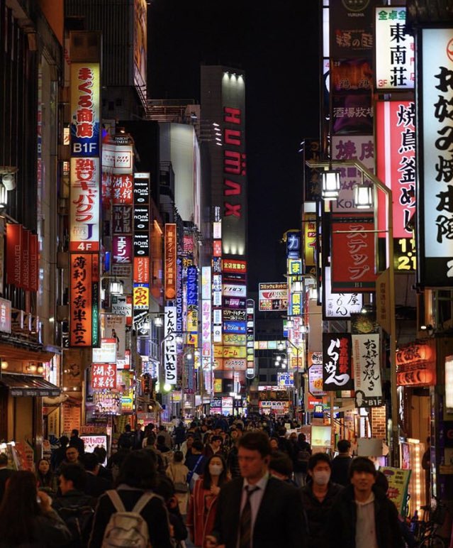 XY2DZ3D's tweet photo. Tokyo Shinjuku https://t.co/pR0b1ekupU