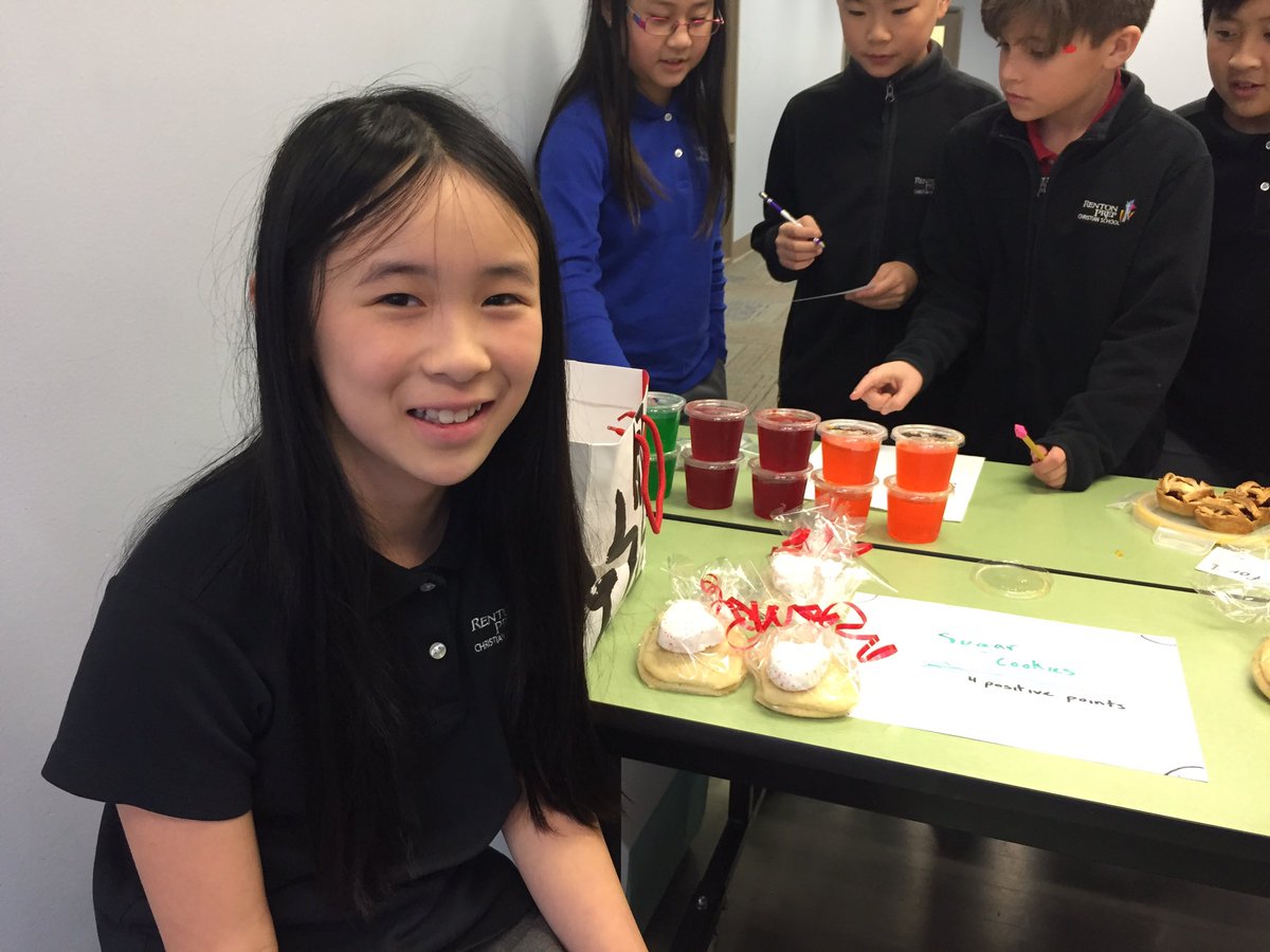 rpcs5th's tweet photo. Market Day with the 4th Grade today! Great job to our creators. @rentonprep #microsoftedu #ShowcaseSchool https://t.co/pYO31xh7v5