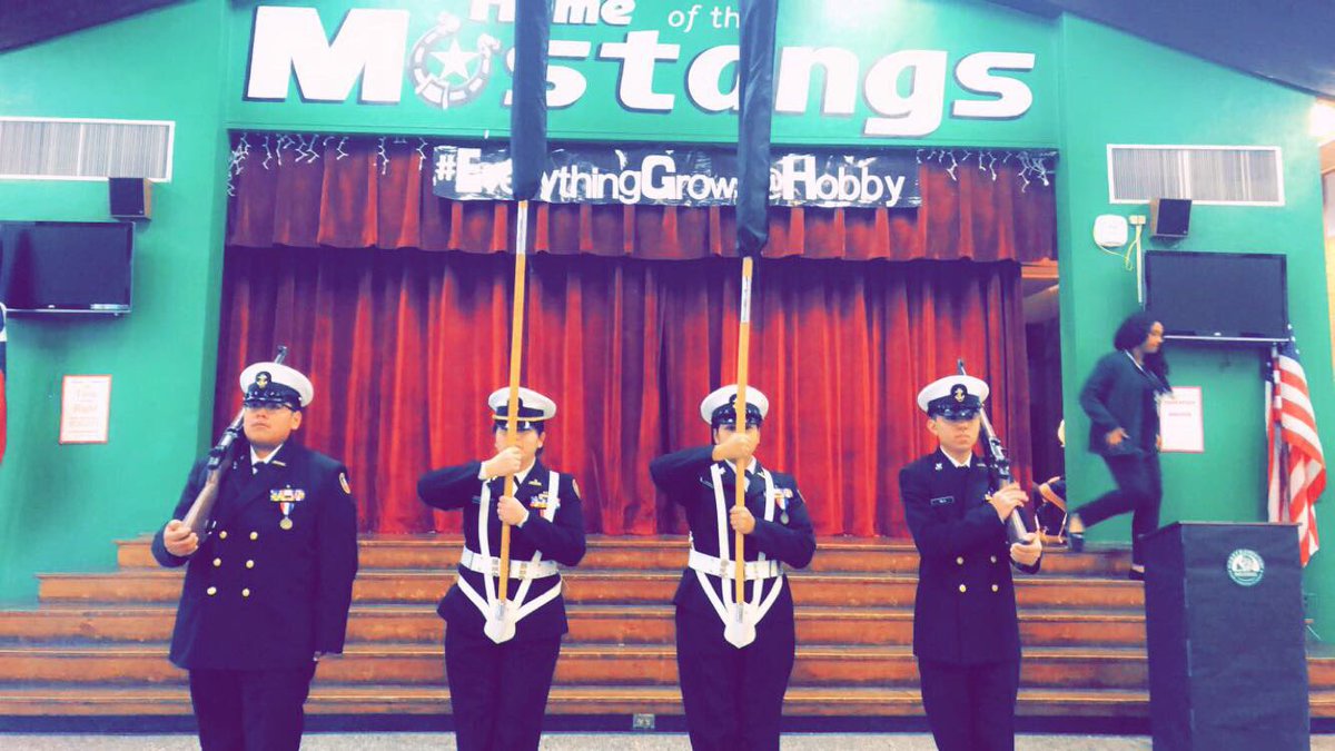 180DWC's tweet photo. Special thank you to the Madison High School Color Guard! @MadisonHighWrap @Hobby_Mustangs https://t.co/Lk4nvEHzKh