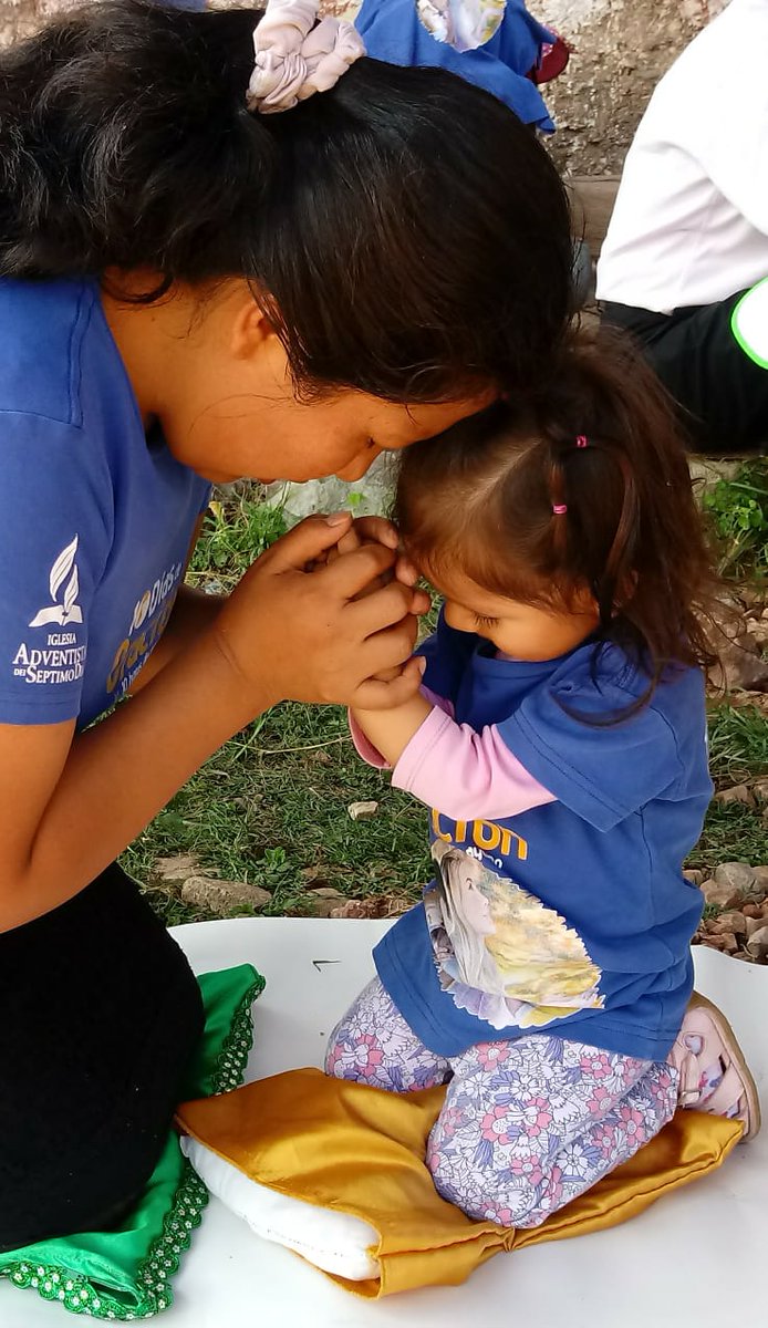 PrAbnerSanchez's tweet photo. Impactando y sembrando un lugar sin presencia Adventista 💪🙏1ra #CarpaDeOración 2019 En 👉La Grama, nuestro aliado #ChichaMoradaGratis 🍷  #DMSanMarcos en ocación de los 👉 #10DíasDeOración y #PrimeroDios  porque en nuestro distrito todos estamos #Comprometidoseneltiempodelfin https://t.co/cdmXYDgLvc