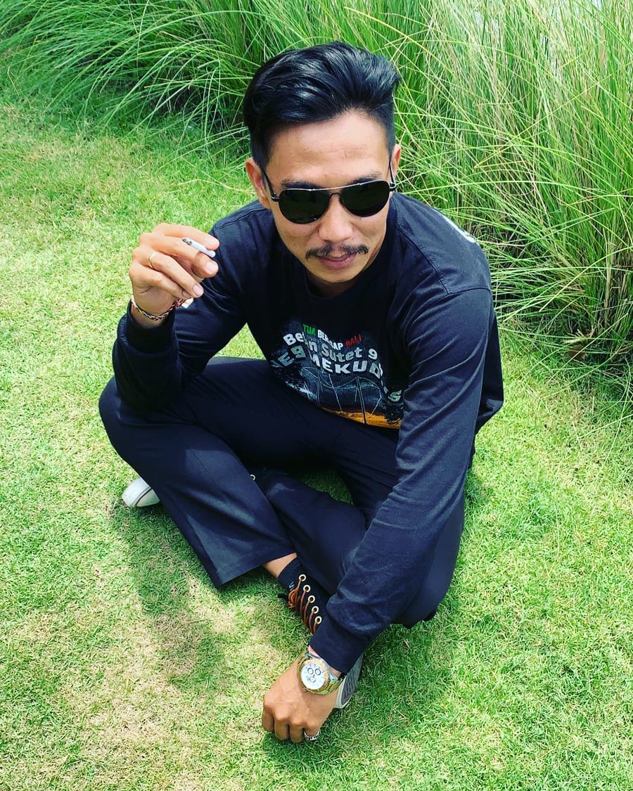 JunkTra13's tweet photo. Jangan pernah menyesali apapun yang sudah terjadi dan jangan khawatir akan hari esok yang belum pasti. 
Tapi coba untuk menikmati apa yang Anda dapat saat ini https://t.co/vop9Ii8zE6