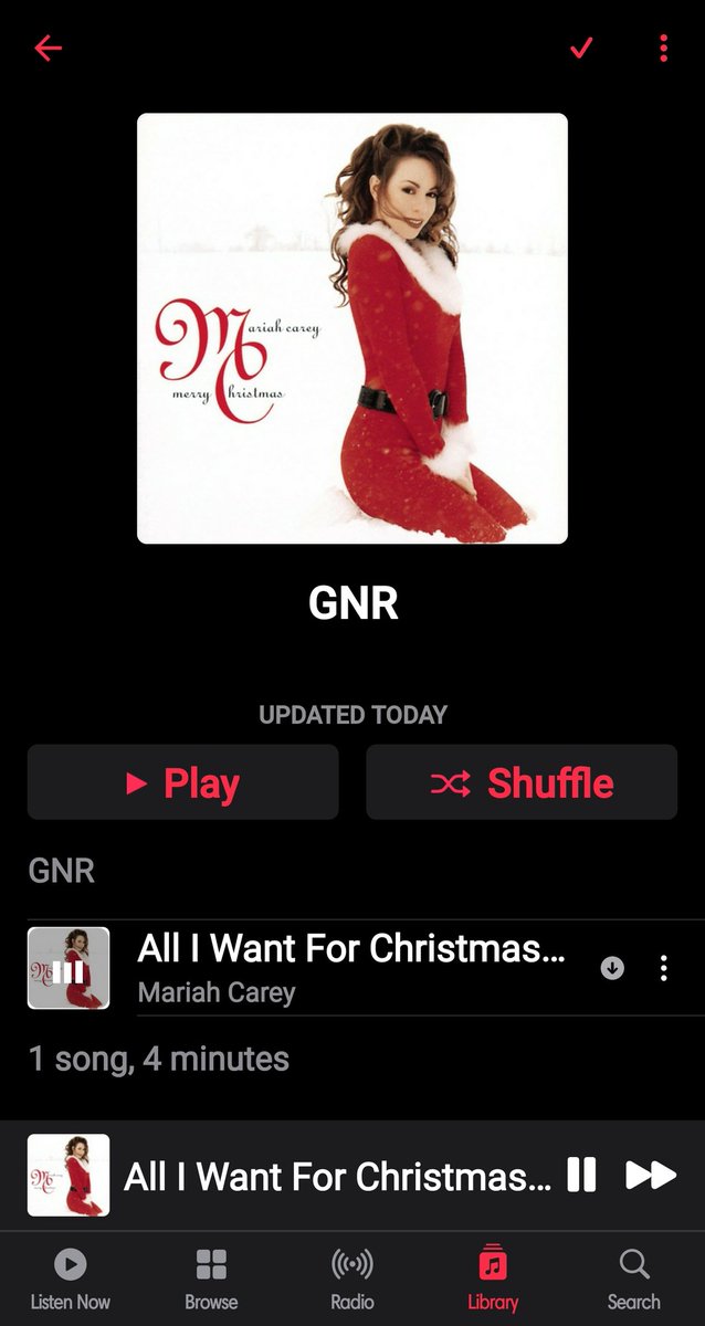 BuntingsWorld's tweet photo. Got my playlist sorted for tomorrow's Great North Run.
#RepeatOne #MariahWatch
https://t.co/z86CwGNwnF https://t.co/DZrWndQss6