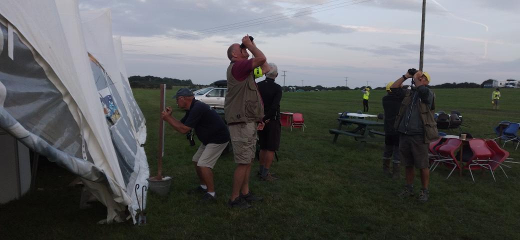 spurnbirdobs's tweet photo. Bit of vis-mig over the North Field nerve centre! Drop in at the Warren to see some migration in action and ringing demonstrations, or check out our sightings boards at the Obs' or North Field #Migfest @_BTO https://t.co/fAwfx98LcW