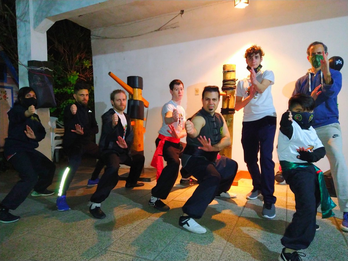 KungfuFacu's tweet photo. Kung fu Choy lee fut en Choy lee fut (Ciudad Autonoma de Buenos Aires) #kungfu #Choyleefut #SanIsidro #BuenosAires #ArteMarcial #Belgrano #SifuFacundoColman #HungSing https://t.co/s2VZW8M3X9