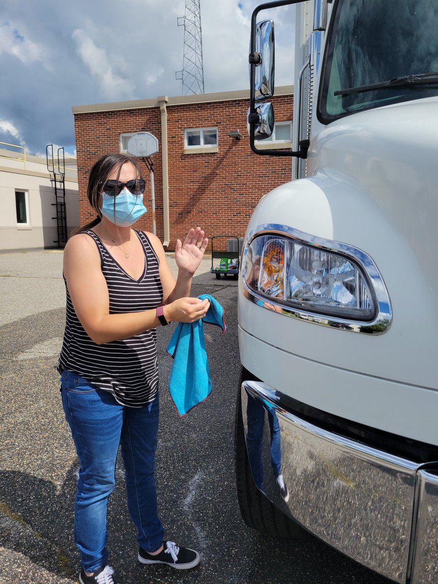 YorkCountyEMA's tweet photo. Our staff took advantage of the nice weather today and made our command vehicles squeaky clean!
These vehicles are deployed to incidents of all sizes and scope in York County and Maine.
#commandvehicle #carwash #deployable #emergencymanagement https://t.co/vDZ6kIJGUj