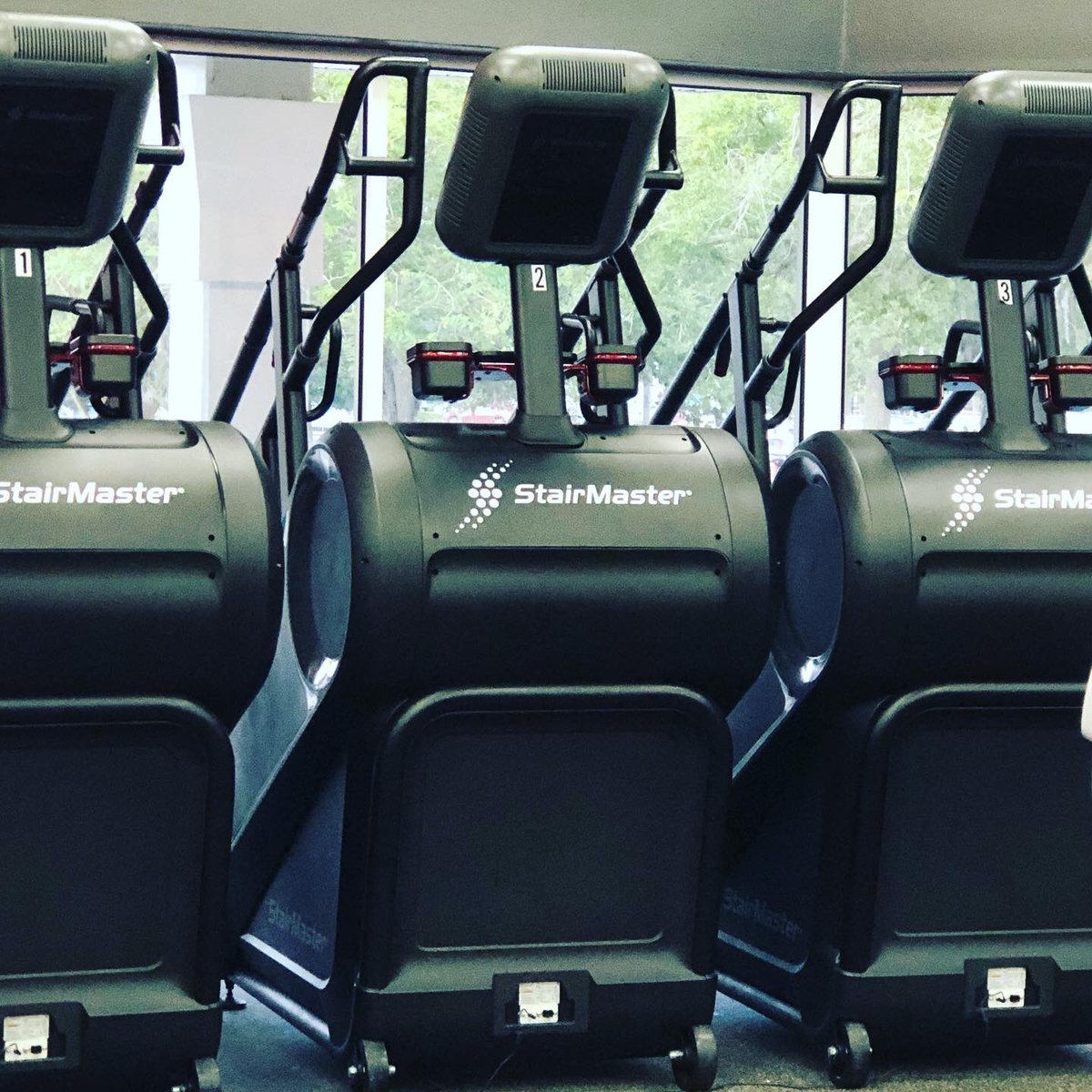 tfregeek's tweet image. Climbed 110+ floors at the gym following the #911MemorialStairClimb tradition. 82 floors first (the highest any first responder managed to climb), paused, and then climbed the rest. #NeverForget #911Anniversary #GodBlessAmerica 🇺🇸