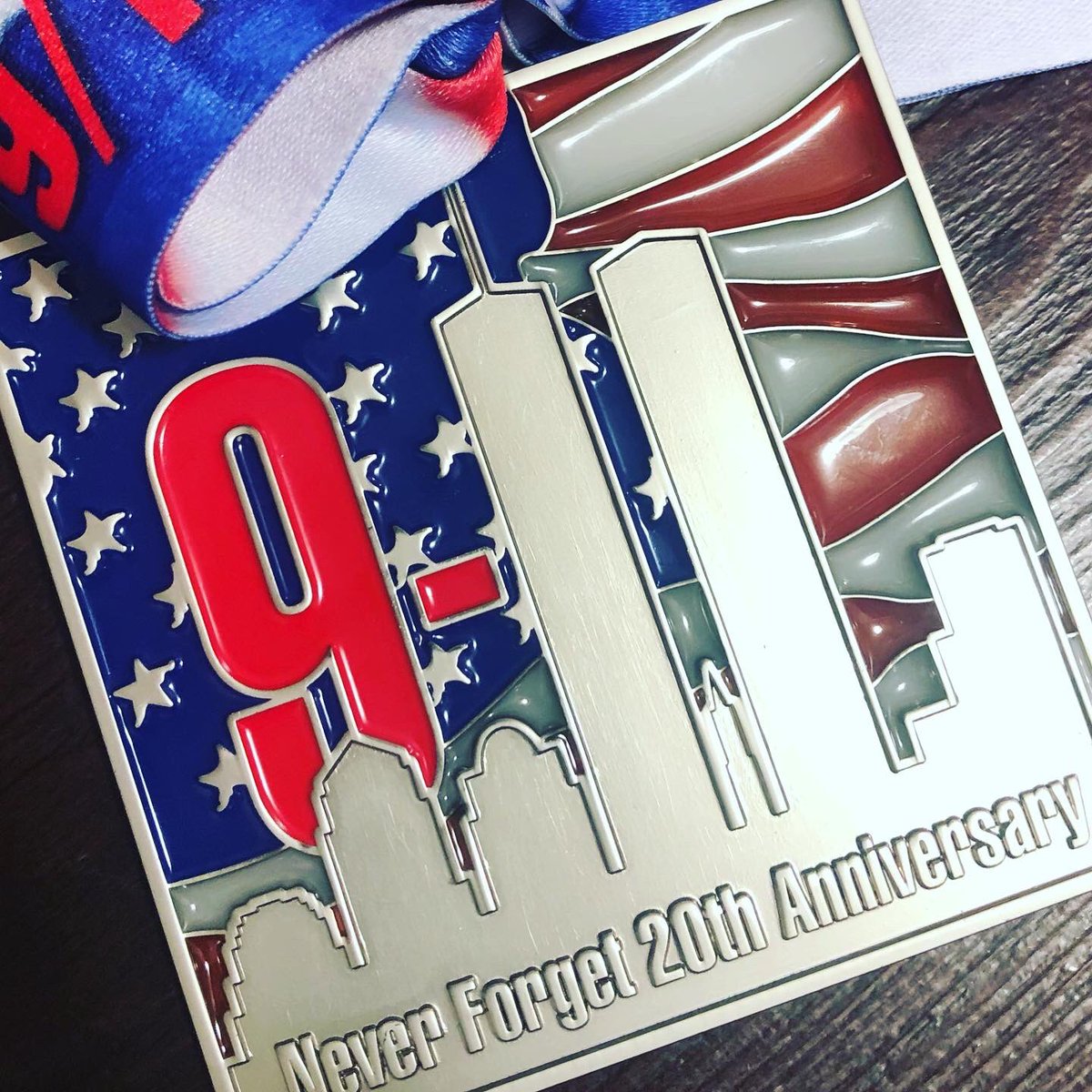 tfregeek's tweet image. Climbed 110+ floors at the gym following the #911MemorialStairClimb tradition. 82 floors first (the highest any first responder managed to climb), paused, and then climbed the rest. #NeverForget #911Anniversary #GodBlessAmerica 🇺🇸