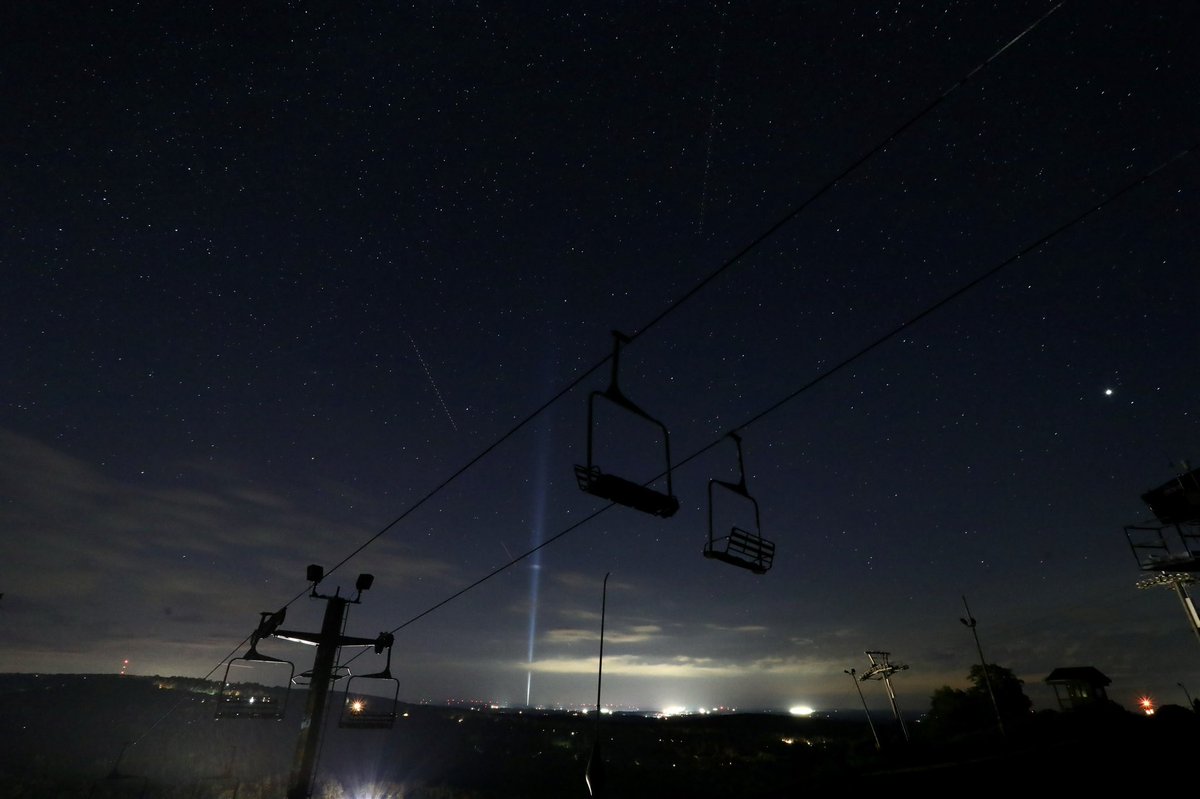 The annual Towers of Light shine tonight from Shanksville at the Flight 93 National Memorial in tribute to those lost on September 11 as a symbol of hope and remembrance. The light is visible tonight from the mountain. #NeverForget 

📷: HLPhotography

<a href="/Flight93NPS/">Flight 93 NMEM</a> <a href="/Tunnel2Towers/">Tunnel to Towers Foundation</a>
