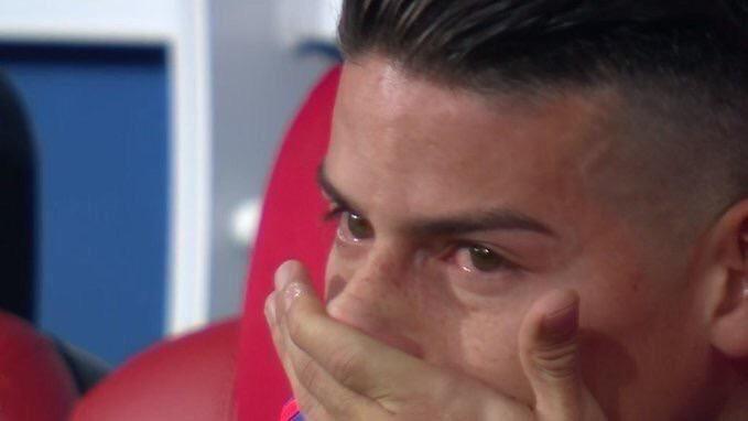 lauvillalobos10's tweet photo. Yo cuando Charly le deseo lo mejor a Yeimy con juancho // yo cuando Yeimy acepto que el amor de su vida es Charly. #LaReinaDelFlow2 https://t.co/RUpoenncZL