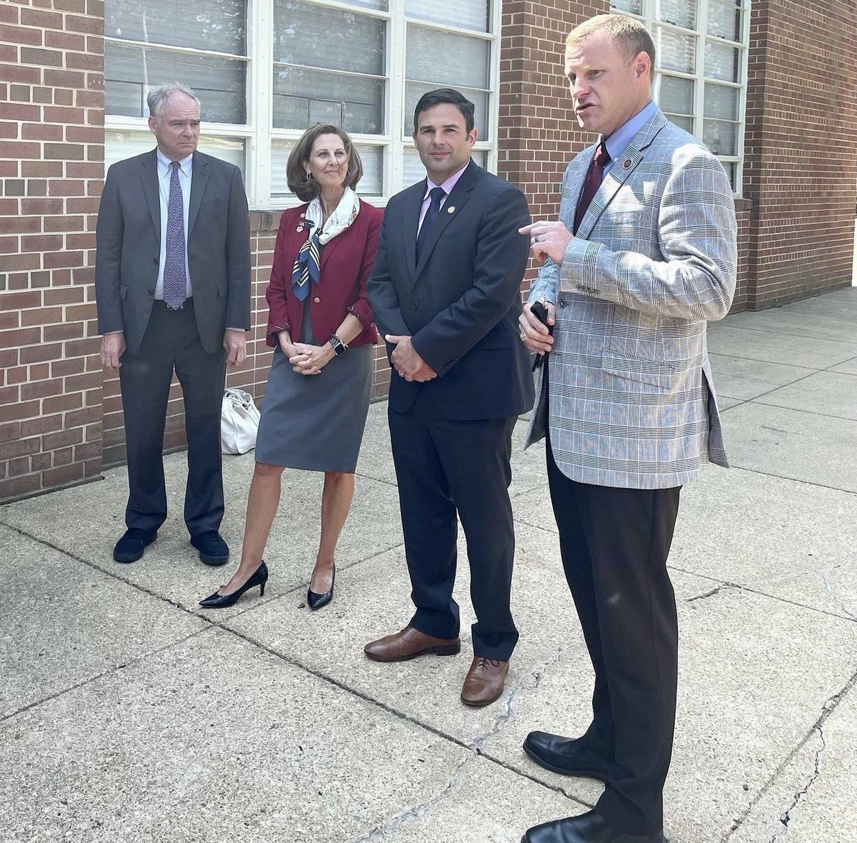 nvaeyc's tweet image. From @marmieris: @MainStreetCDC welcomed very important visitors today highlighting ECE. Thank you all for keeping the focus where it needs to be! @timkaine @HelmerVA @nvaeyc @FirstLadyVA @JeffreyCMcKay #InvestInOurKids #NVAEYC @naeyc #EarlyChildhoodEducation #ECEwins #EarlyED
