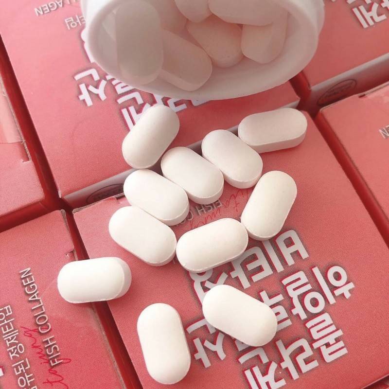 fron2335shop's tweet photo. 💥ตัวใหม่ล่าสุด💥
🌟#Samsung pharm Hyaluron Acid เพิ่มตัว #Hyaluron 🌟
❇️ฟื้นฟูผิวหน้า ลดฝ้า กระ จุดด่าง ดำ
รอยสิว หายเร็วขึ้น ขาวกระจ่างใส เรียบเนียนสม่ำเสมอ ผิวหน้า ผิวกาย ขาวอมชมพู
💸250฿ 🎄60เม็ด
#samsungfishcollagen #fishcollagen #collagen #อาหารเสริม #คอลลาเจน https://t.co/WjnZ87nLfp