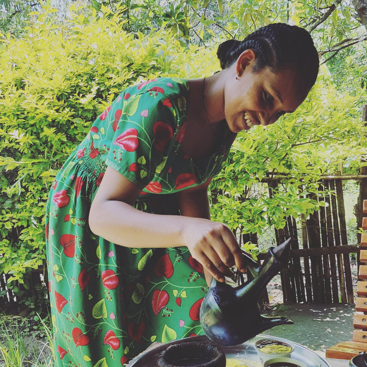 welowithcoffee's tweet photo. መልካም አዲስ አመት : አንድዬ የብርሃን አመት ያርግልን ። ጦርነት ረሀብ አንበጣ...ያጥፋልን። #newyear #Ethiopia #Eritrea https://t.co/dtPwuyrioe
