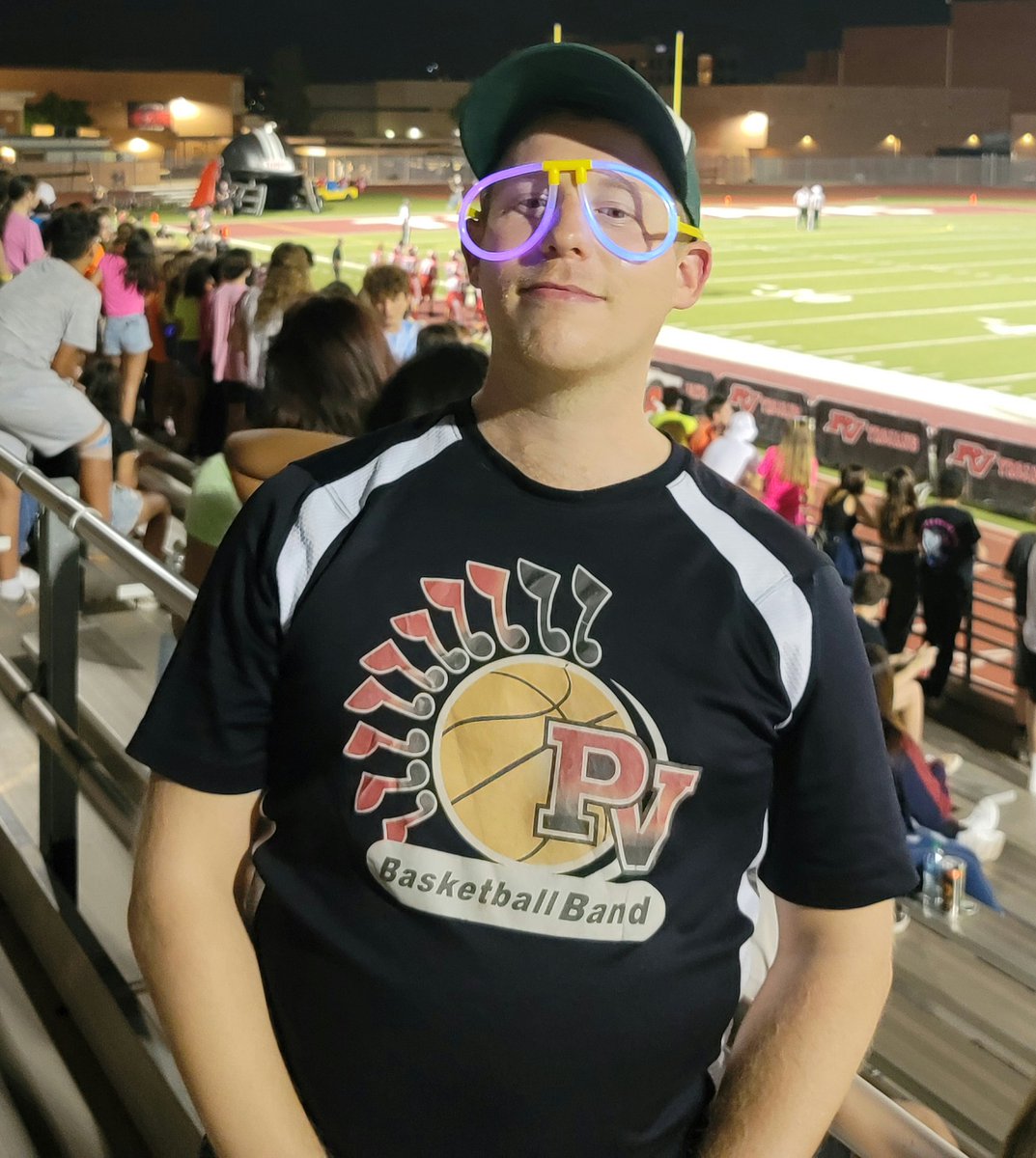 Oh my! It's a neon Diefen-Director!#PVPride