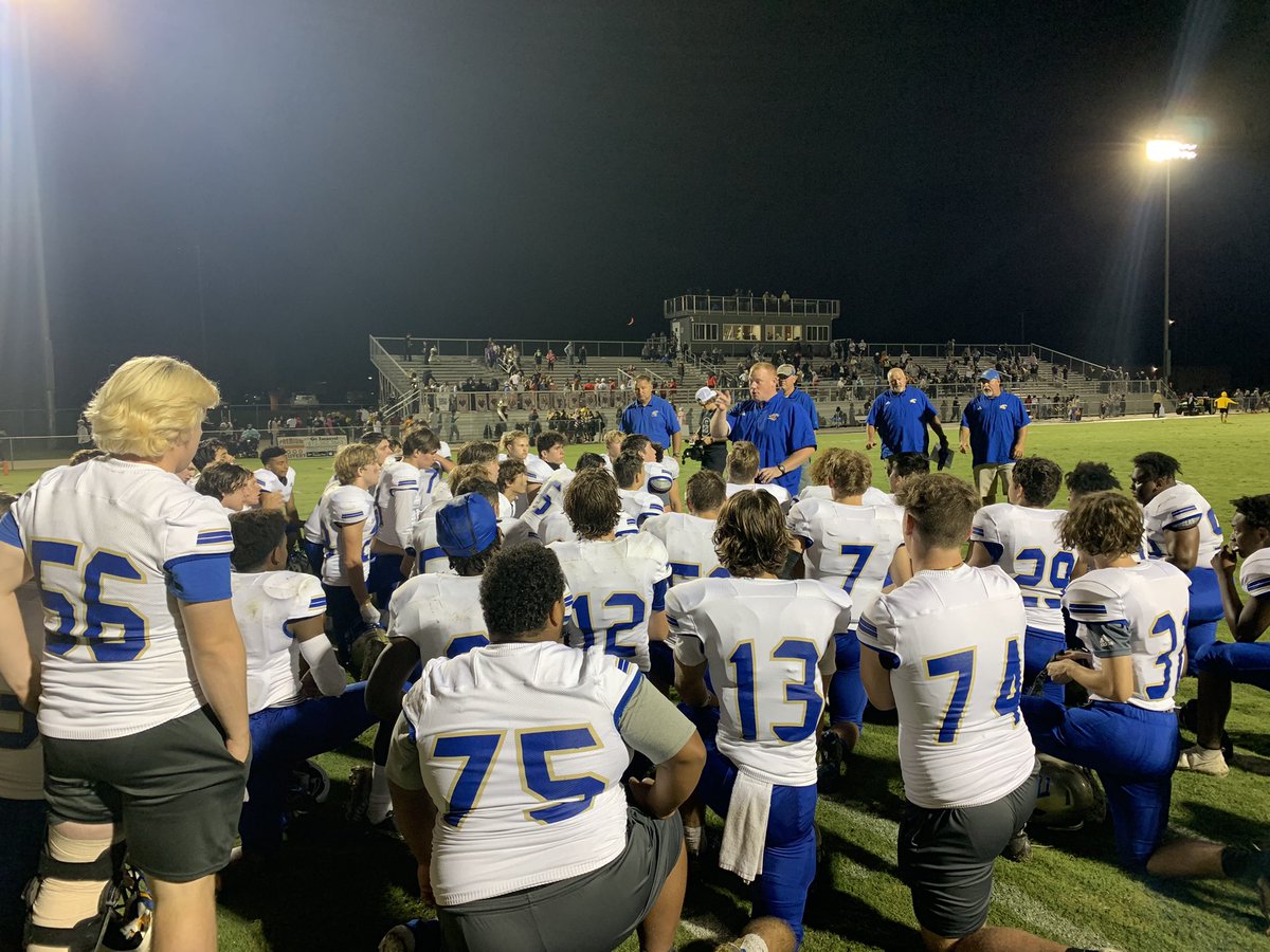 WCSN16's tweet photo. Fall—Football—Wilson Central escapes with a 7-6 victory over Springfield as the Wildcats survives a 23 yd FG attempt with 2 min left.  Next game Hunters Lane at home Sept 17 celebrating homecoming. https://t.co/mBLMa9dQOV