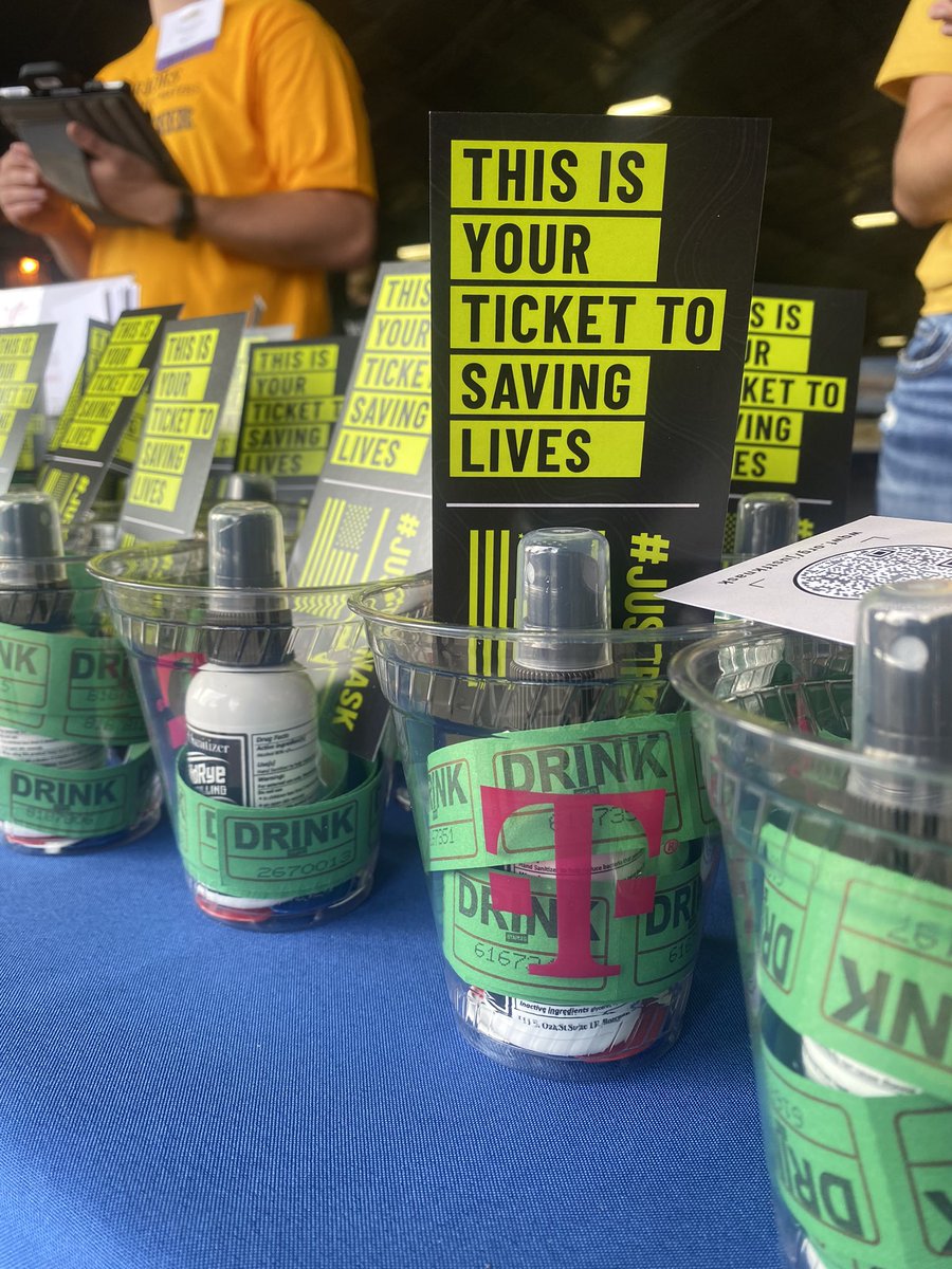 Proud to have supported Warriors &amp; Quiet Waters at the Warrior Taste Fest in Bozeman, MT today with <a href="/StacieLlaurado/">Stacie Llaurado</a> <a href="/dwhita01/">Dave Whitaker</a> <a href="/JohnStevens_/">John Stevens</a> <a href="/tmodavidh/">David Huynh</a> @TMoTruckIdaho <a href="/chuekes/">Marcos Prado</a> 🇺🇸💗#TMobileGoesLocal