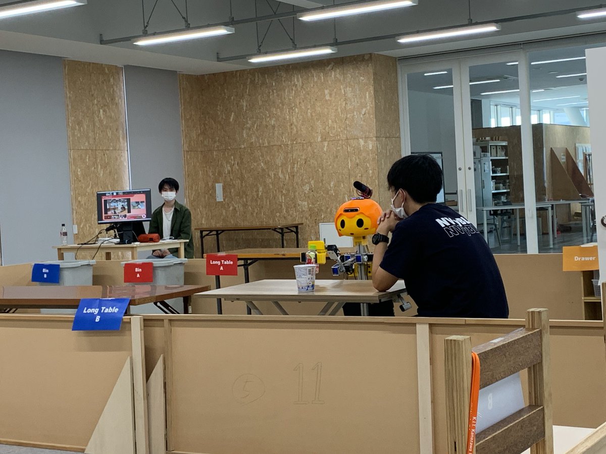 KIT_Happy_Robot's tweet image. 【WRS 2020】
最後の競技であるOpenDemonstration2が行われました。

完璧なデモンストレーションを行えて手応えを感じています💪

明日の結果発表が楽しみです！

#wrs #wrs2020
#WorldRobotSummit2020