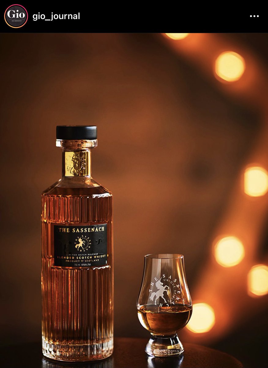 tarastravels's tweet photo. @SassenachSpirit Ordered? Yes. Definitely. 🙌🏼♥️🥃 Can’t wait for this beautiful bottle to accompany my Sassenach glass! Slainte! #SassenachWhisky #GioJournal https://t.co/EMcx3jXeHc https://t.co/ZZcThZ65Oi