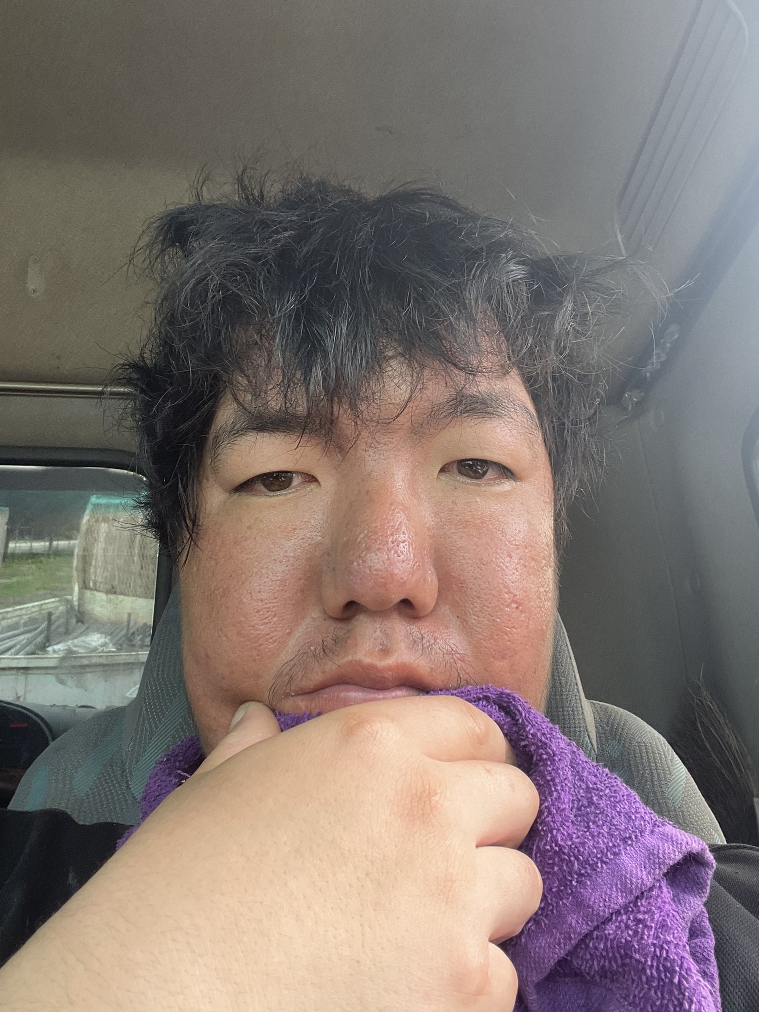 ジンギスカン 本人 今更だが 28歳にもなって自分のブサイク顔を晒してる時点でやばいよなww T Co Md3mrwvymh Twitter