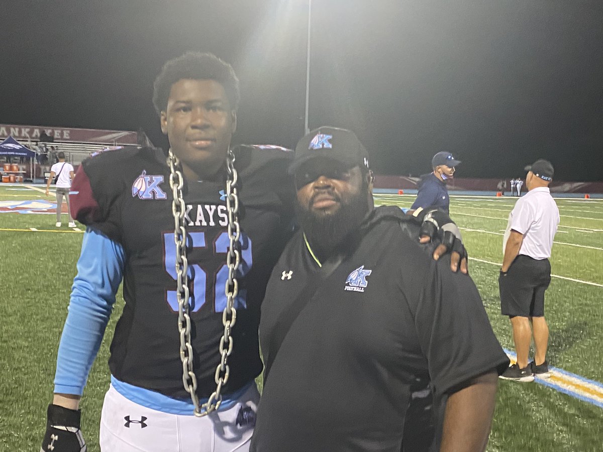 Kendrick_Crite's tweet image. C/o 22 Offensive Tackle #TalisWalker is #BigDawg of the week.