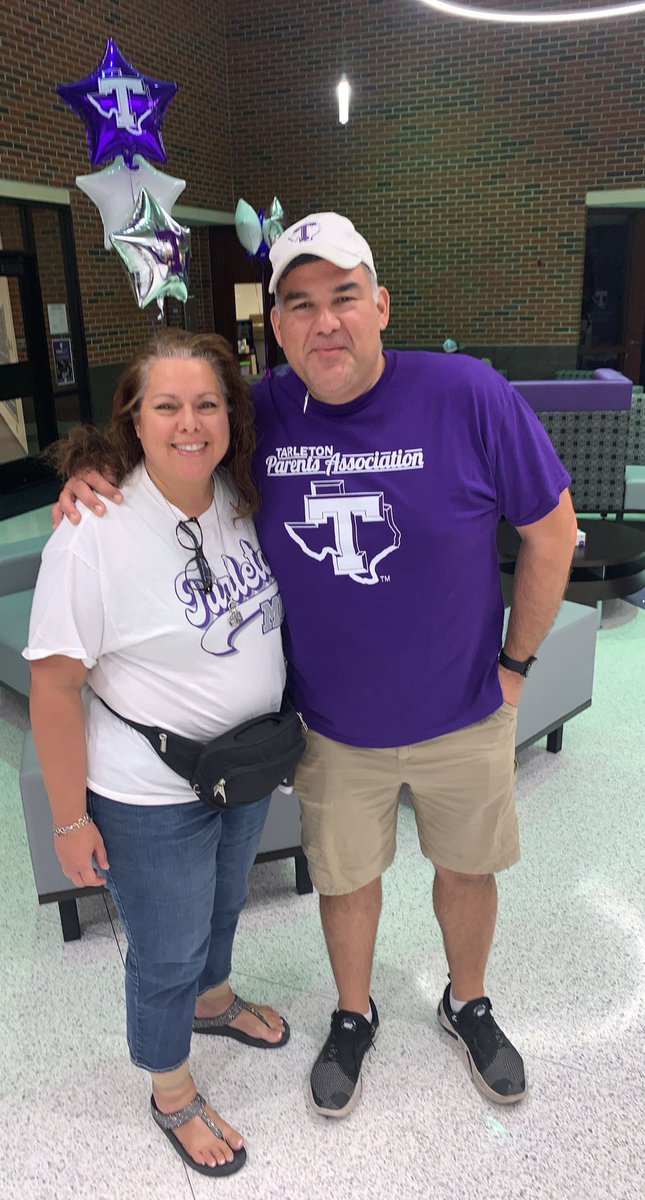 LathesTowns's tweet photo. 2021 Fall Family Weekend was all smiles and hugs today!! #TarletonFamily #TarletonStrong https://t.co/sUKhodCKxw