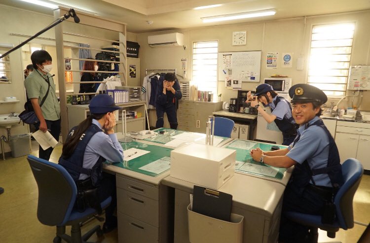 mei_s2_a's tweet photo. 尊いってこーゆーこと🤦‍♀️
 #永野芽郁 #戸田恵梨香  #ムロツヨシ  #三浦翔平 #ハコヅメ https://t.co/p9QpR1SSk1