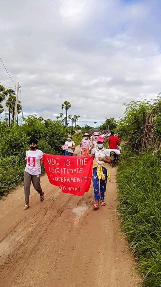 spring_2021's tweet photo. Pro-democracy locals from Kyauk Phyu Tine village, Latpadaung Area in  Salingyi Tsp marched &amp; conducted demonstrations in support of overthrowing the military rule.

#UN_RecognizeNUG
#Sep11Coup 
#WhatsHappeningInMyanmar https://t.co/wlcGRcAQE2