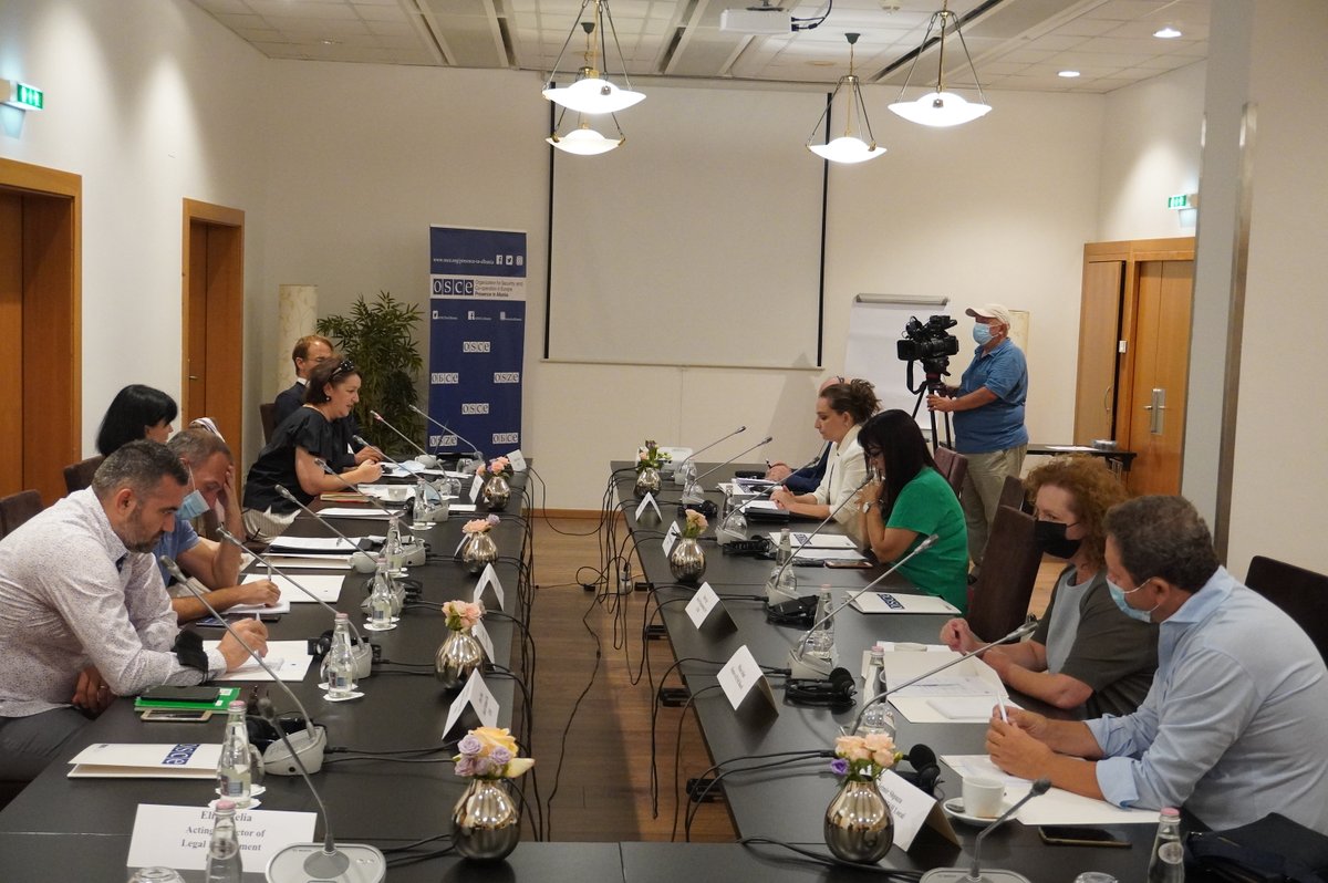 OSCEinAlbania's tweet photo. #MediaInFocus
#QualityJournalism

Follow our latest efforts to assist the 🇦🇱 Public Broadcasting Service (#RTSH) in establishing a #TrainingCentre for #young #journalists/#journalism #students:

https://t.co/GClOMbXExl https://t.co/Q8Cjqtz12q