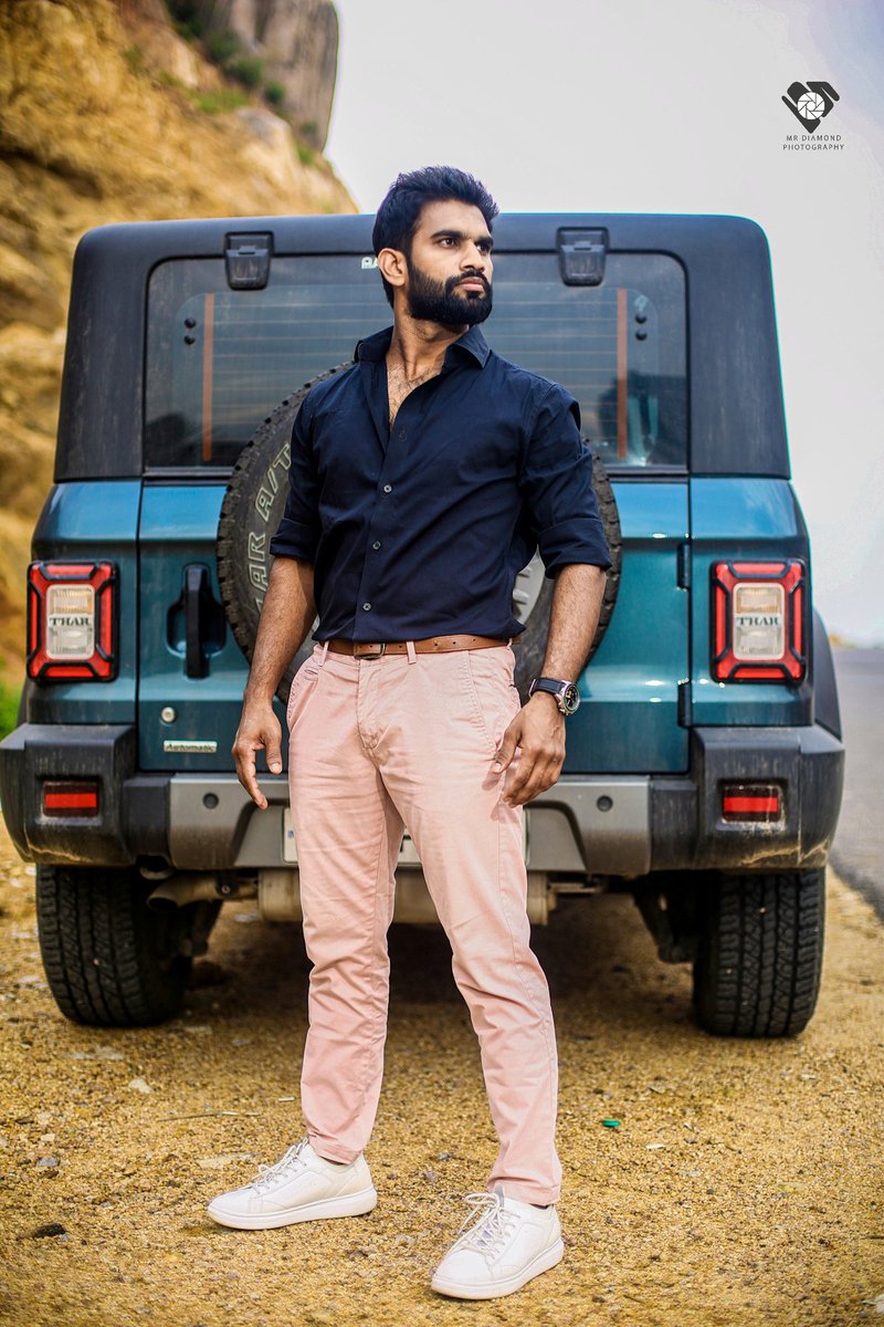 Krisnasumanth's tweet photo. 𝓐𝓵𝔀𝓪𝔂𝓼 𝓼𝓮𝓽 𝓽𝓱𝓮 𝓰𝓸𝓪𝓵𝓼 𝓱𝓲𝓰𝓱🎯 𝓪𝓷𝓭 𝓭𝓸𝓷'𝓽 𝓭𝓻𝓸𝓹 𝓾𝓷𝓽𝓲𝓵 𝔂𝓸𝓾 𝓰𝓮𝓽 𝓽𝓱𝓮 𝓭𝓮𝓼𝓲𝓻𝓮𝓭 𝓻𝓮𝓼𝓾𝓵𝓽😎
#Clickby📷 : @__mr_diamond_ 😍
•
•
•
#actorslife🎭 #recentphotoshoot #newlook
#actorsukranth #sukranth #tollywoodactor #kanabadutaledu https://t.co/STWLDXLQn1