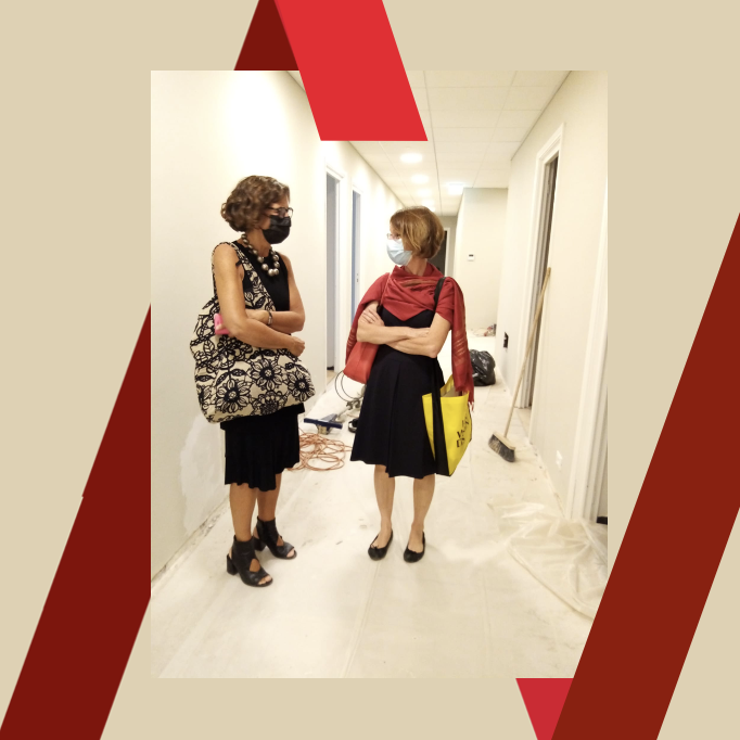 AF_Torino's tweet photo. #ClaireThuaudet, Direttrice @IF_Italia ieri è venuta a trovarci a #Torino e ha visitato (📸con l’Architetta #CristinaCoscia a sin) il #cantiere della nostra nuova sede in Corso #Turati12 che vi accoglierà in autunno! 
#afto #nuovasede #Turati12 #jeparlefrançais #Torino #Francia https://t.co/IolIR03ay4