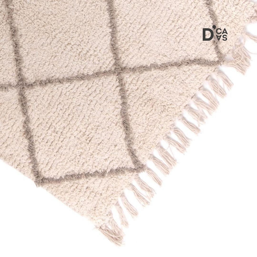 dcasainfo's tweet photo. Con 'Winter White' crear un ambiente agradable es más que sencillo porque las texturas mullidas y aterciopeladas te ayudarán a conseguirlo. Descubre más consejos entrando en nuestro blog. 
#WinterWhite #novedades #visualmerchandising #retail #comerciodigital #interiorismo https://t.co/FnGQya5miY