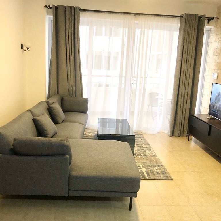 PropertyAmazing's tweet image. Newly furnished 1br Apartment to let in kilimani off wood avenue.
Excellent interior finishes, cozy, swimming pool and gym available.
Monthly at 140k 
Call +254728782397
follow the link for more properties 
facebook.com/homesvacant

Nairobi Expressway Orie Rogo Manduli #Kigeugeu