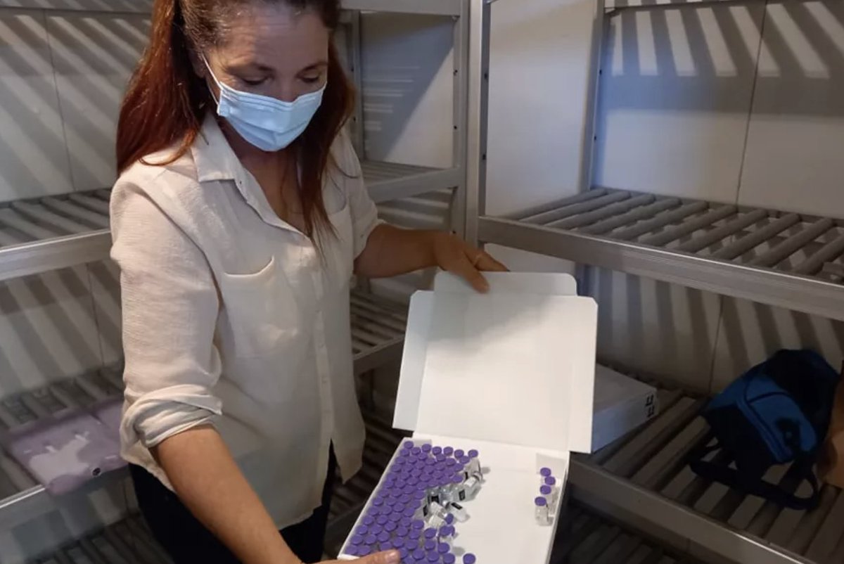 ncla1ere's tweet photo. Covid-19 : les tests PCR ont en tout révélé 66 cas positifs, large appel aux professionnels de santé
https://t.co/HMUbKnsPNl https://t.co/BCHz2DyfID