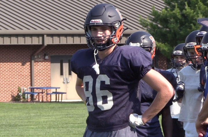 Channel1450com's tweet photo. Premium – Mic’d Up: Rochester Wide Receiver Kolton Reiser Takes Us Through Leonard Bowl XIII Prep https://t.co/TYLkmbTDpV https://t.co/V33yBe8eQd