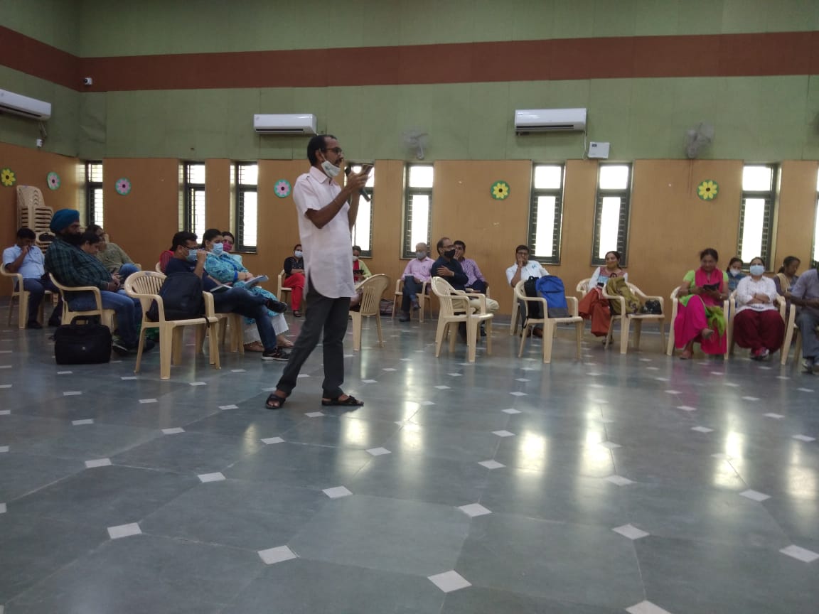 mtdeepakmittal's tweet image. #BusinessBlasters 
@EMCCLASS
A unique initiative of @Dir_Education under the guidance of world best education minister @msisodia Sir.

Successfully attended an orientation session of Master Trainers
Thanks to
 team @ScertDelhi 
@MonikaJagota 
@PbpandeyB