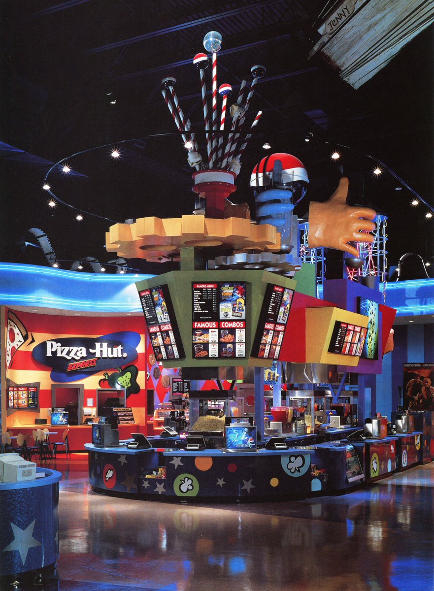 EvanCollins90's tweet photo. This theatre reminded me again that the 90s were lawless chaos when it came to commercial design

Famous Players SilverCity - Mississauga, ON (1997) https://t.co/ih4zGMv5DZ