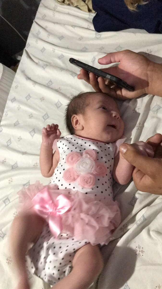 LauraDestiny3's tweet photo. 🥺🥺 https://t.co/osqi3Bdr4z