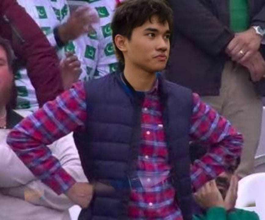 Bebe_pangs's tweet photo. just dropping by to say HAPPY BIRTHDAY to our meme king ✌😙, our babiest babie and the bestesT boiii 🥳🎉  Have a good one, Ian! and eat lots of cake 🎂😋 #IANstoppableAt24 https://t.co/kNY2PLGqhs