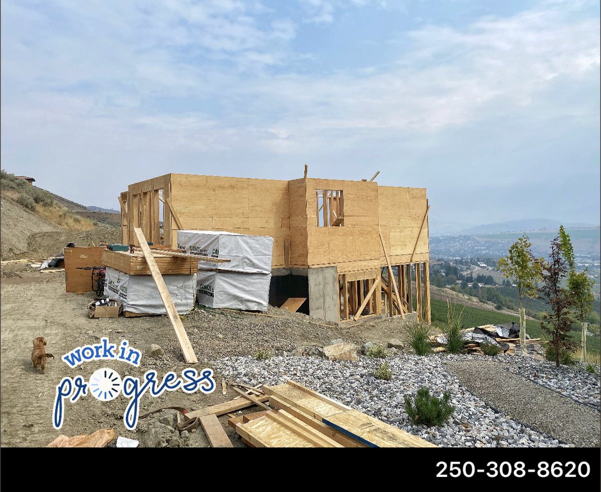 RhysMarch's tweet image. Framing is underway at our latest #Okanagan project ⛳️ 🏡🔨 

#customhome #vernon #vernonbc #development #construction #ylw #yvr #yyj #yyc #RolceInvestments 

Info: 250-308-8620