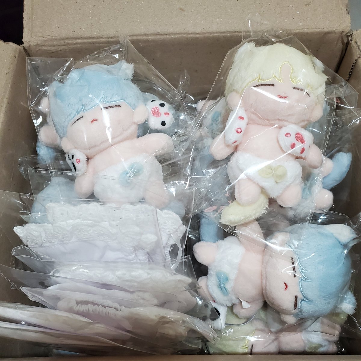 【院長公告】10cm瞇眼糖雞到貨
媽媽們久等了~孩子來啦
剛才已發信通知
修改地址請於9/11前回覆信件喲，謝謝