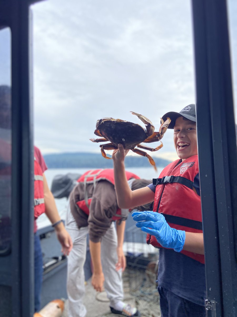 rees_da's tweet image. Boys weekend camping near Deception pass. Lots of crabbing, fishing and a drive-in movie #lastdaysofsummer