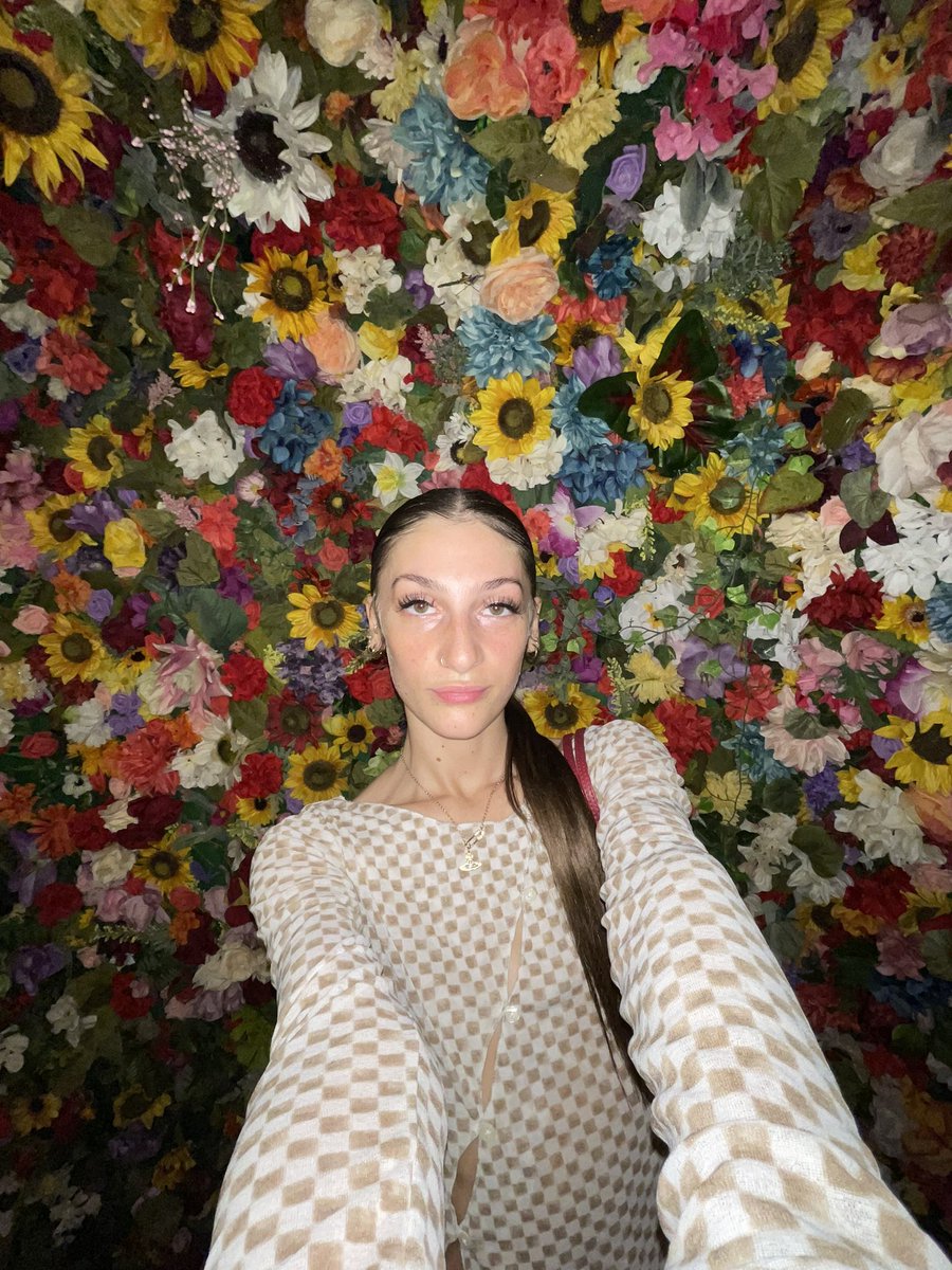 amill__'s tweet photo. Gn Twitter 💜 https://t.co/9vfTHtAFeh